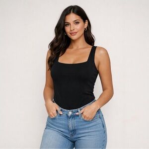 Old Navy Black Square Neck Bodysuit
XL Sleeveless Tank Snap Closure